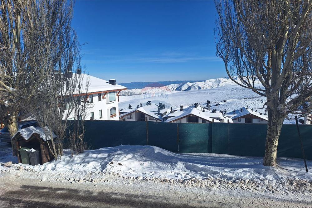 Residenziale - Terreno - Lo Barnechea, Santiago, Metropolitana De Santiago - CL - Altro - 1028109022-1009