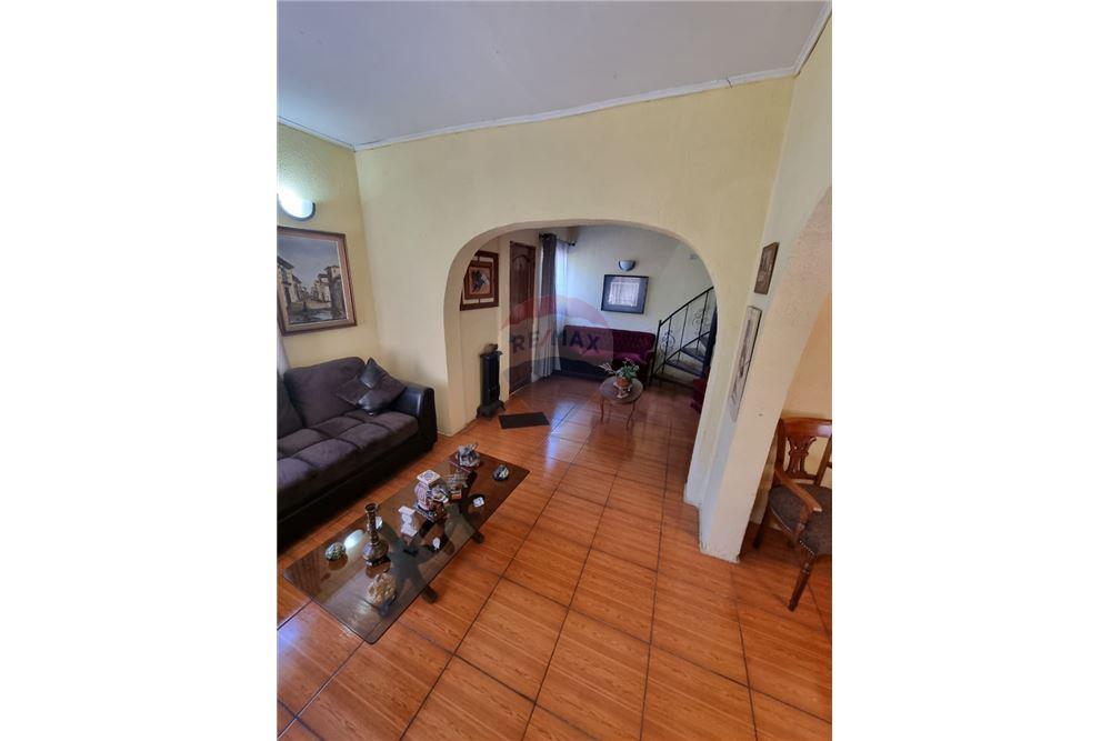 Residential - Bahay - San Miguel, Santiago, Metropolitana De Santiago - CL - 3 - 1028018386-411