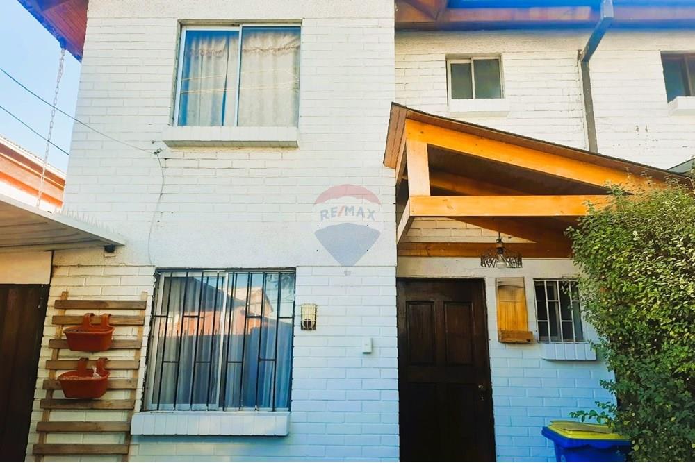 באזור מגורים - בית פרטי - La Florida, Santiago, Metropolitana De Santiago - CL - 2.jpg - 1028037200-25