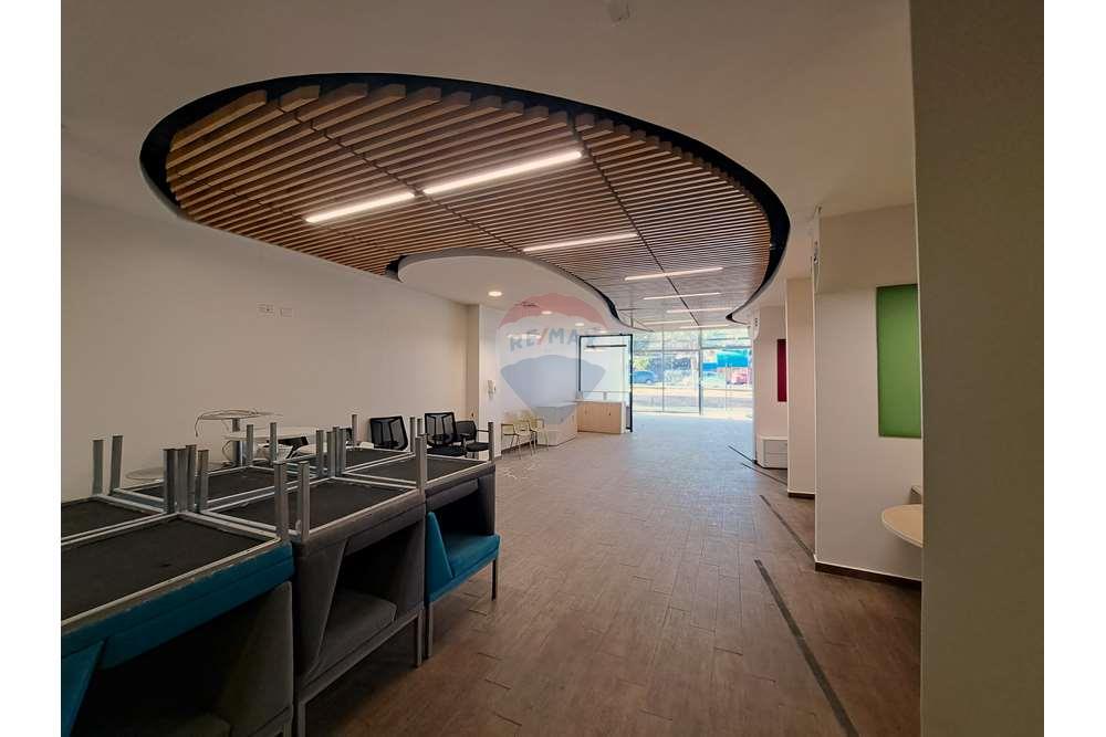 Επαγγελματικό - Εμπορικό - Las Condes, Santiago, Metropolitana De Santiago - CL - 20231004_093813.jpg - 1028091006-657