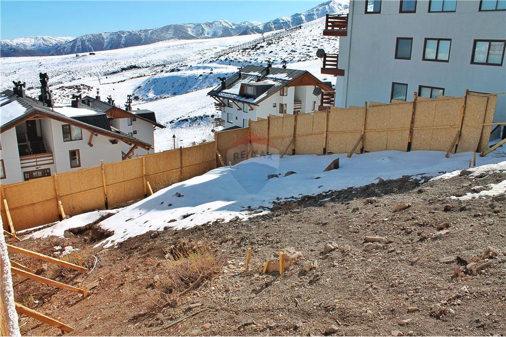 Residenziale - Terreno - Lo Barnechea, Santiago, Metropolitana De Santiago - CL - Altro - 1028109022-1009