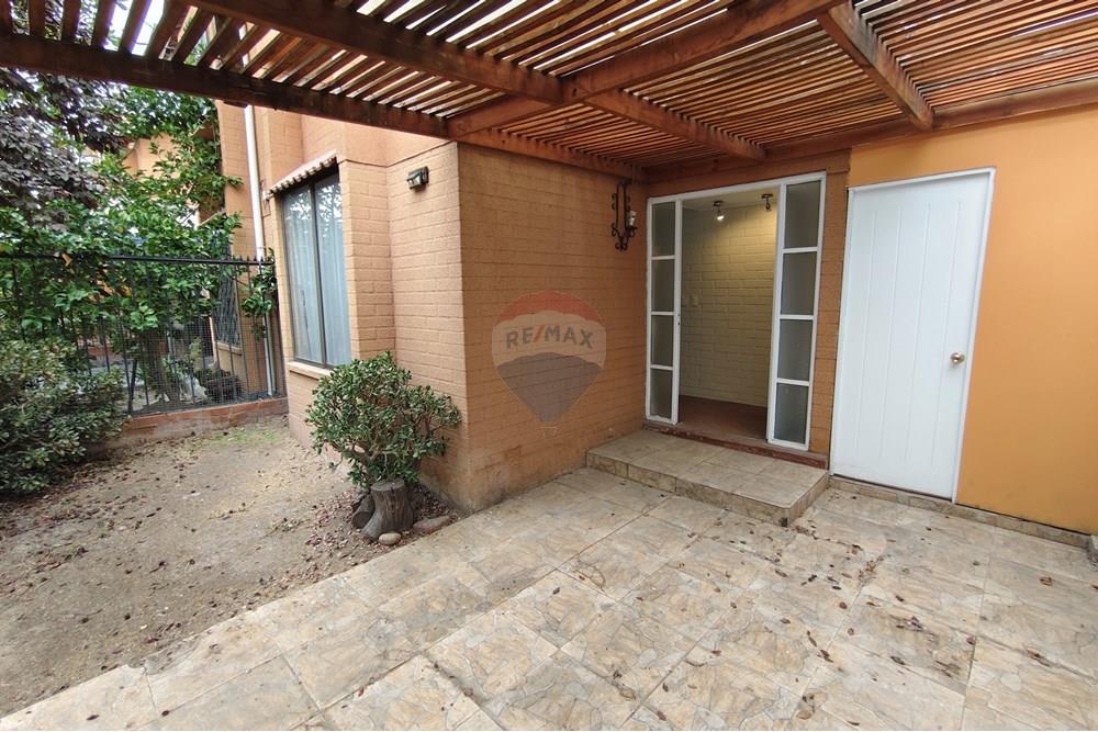 lakó - szabadonálló ház - Maipú, Santiago, Metropolitana De Santiago - CL - IMG_20250411_103730.jpg - 1028057123-76