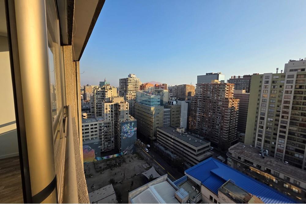 Residential - Kondo/ Apartemen - Santiago, Santiago, Metropolitana De Santiago - CL - 20250807_165311.jpg - 1028085046-16