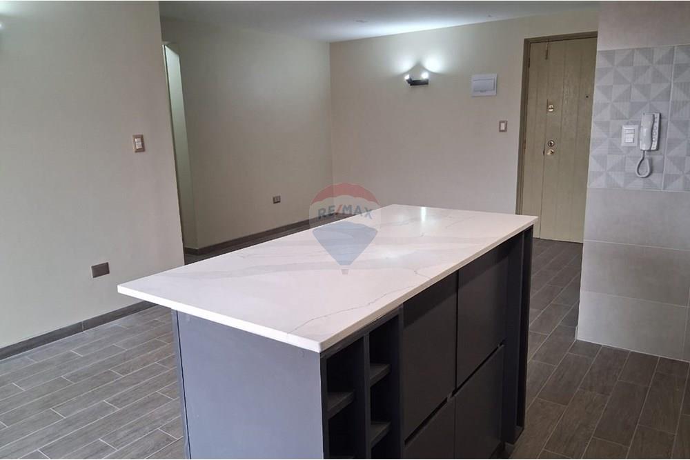 Residential - ਕੌਂਡੋ/ਅਪਾਰਟਮੈਂਟ - Las Condes, Santiago, Metropolitana De Santiago - CL - WhatsApp Image 2025-07-27 at 10.06.49 (2).jpeg - 1028018593-16