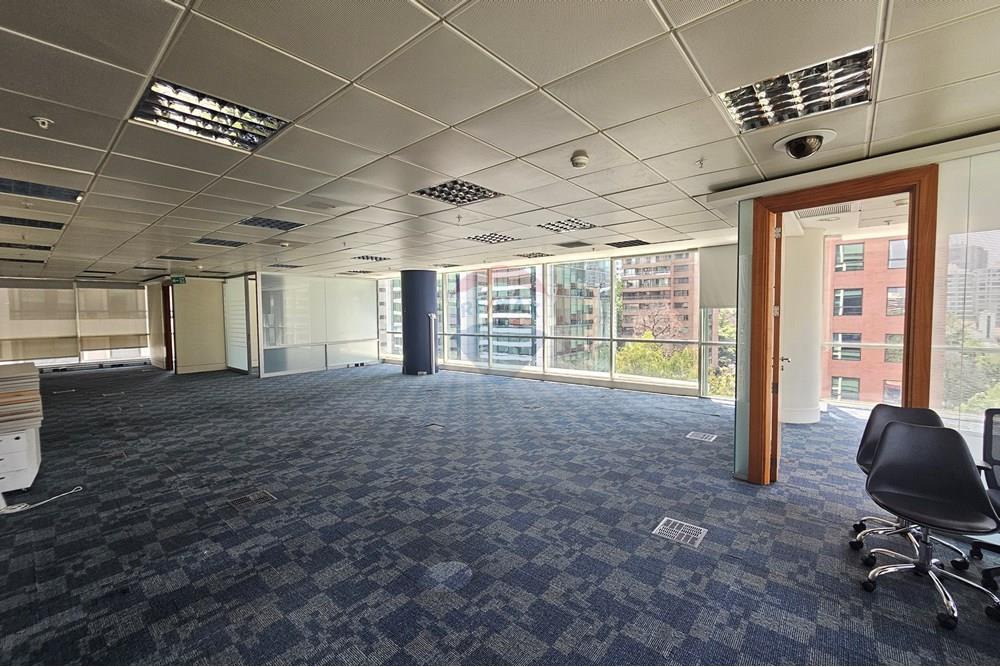 Commercial - Office Space - Las Condes, Santiago, Metropolitana De Santiago - CL - 20241115_120509.jpg - 1028091006-655