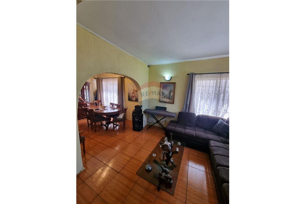 Residential - Bahay - San Miguel, Santiago, Metropolitana De Santiago - CL - 6 - 1028018386-411