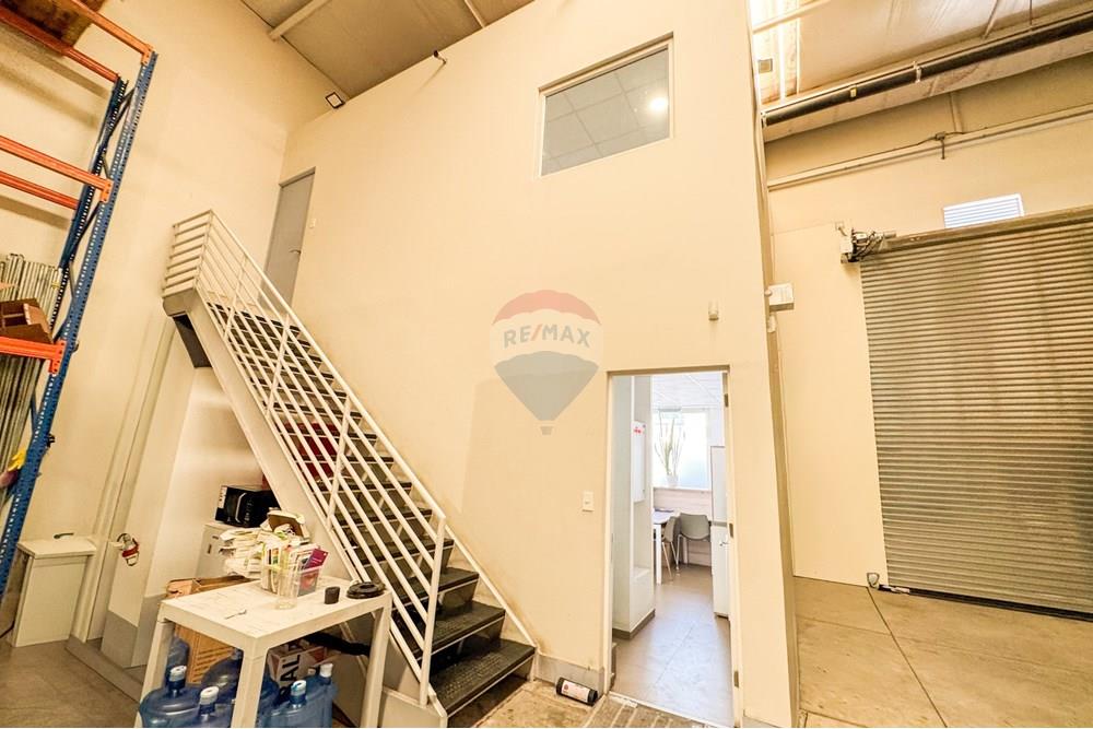 Коммерческая/розничная торговля - Районный, под одной крышей - Renca, Santiago, Metropolitana De Santiago - CL - IMG_7635.JPG - 1028037205-12