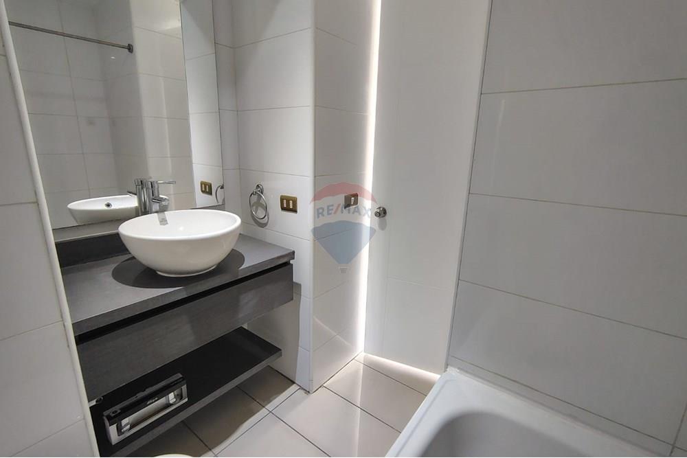 Konut - Müstakil Daire - Ñuñoa, Santiago, Metropolitana De Santiago - CL - WhatsApp Image 2025-09-02 at 18.51.56 (4).jpeg - 1028018583-12