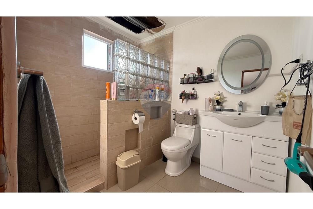 Dzīvojamais - Savrupmāja - San Bernardo, Maipo, Metropolitana De Santiago - CL - WhatsApp Image 2025-06-16 at 12.43.33 PM (4).jpeg - 1028050189-77