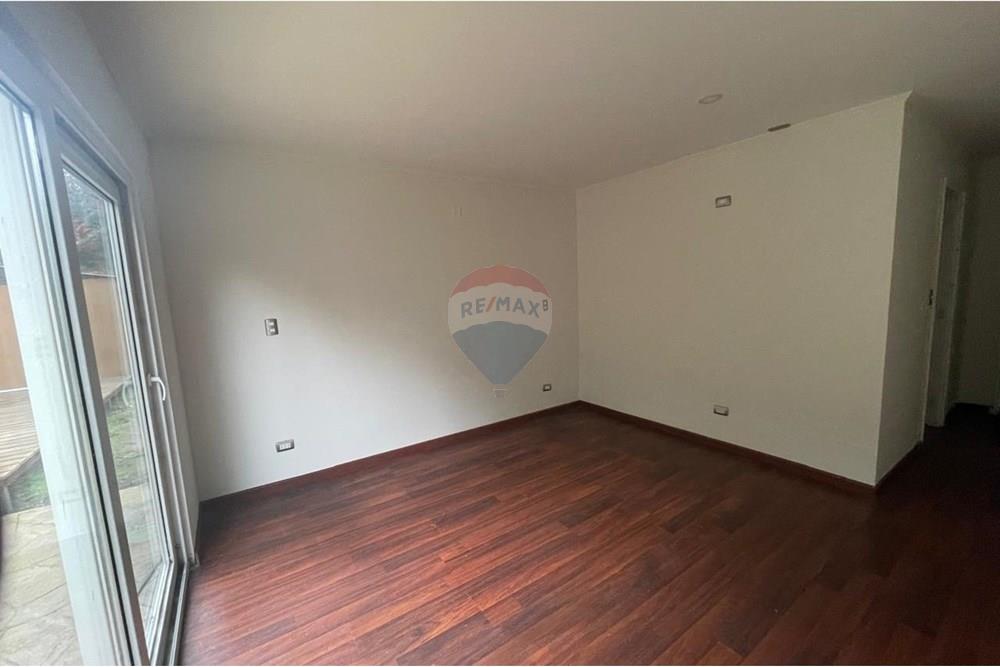 Residenziale - Casa - Colina, Chacabuco, Metropolitana De Santiago - CL - WhatsApp Image 2025-08-12 at 15.47.52 (10).jpeg - 1028018566-18