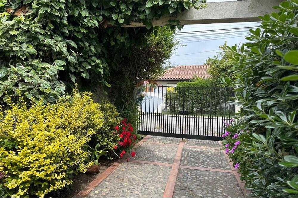 Dzīvojamais - Savrupmāja - La Reina, Santiago, Metropolitana De Santiago - CL - WhatsApp Image 2024-11-12 at 10.22.11 AM (2).jpeg - 1028103008-67