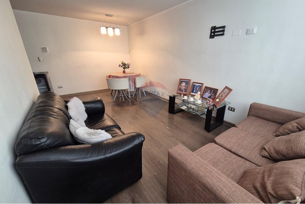 Residential - Stanovanje - Santiago, Santiago, Metropolitana De Santiago - CL - 20251004_150403.jpg - 1028057172-7