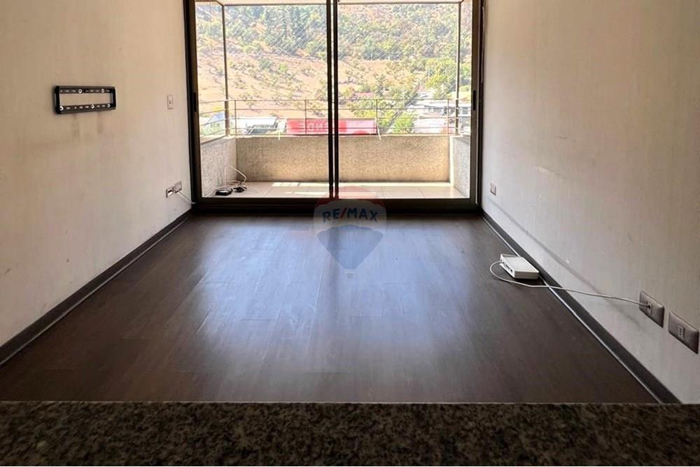 Bostad - Lägenhet - Recoleta, Santiago, Metropolitana De Santiago - CL - 3259e388-1695-454e-ae9a-8a9e93fff0f2.jpg - 1028050181-164