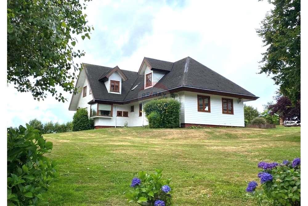 House For Sale Puerto Varas, Llanquihue, Los Lagos 10280184954