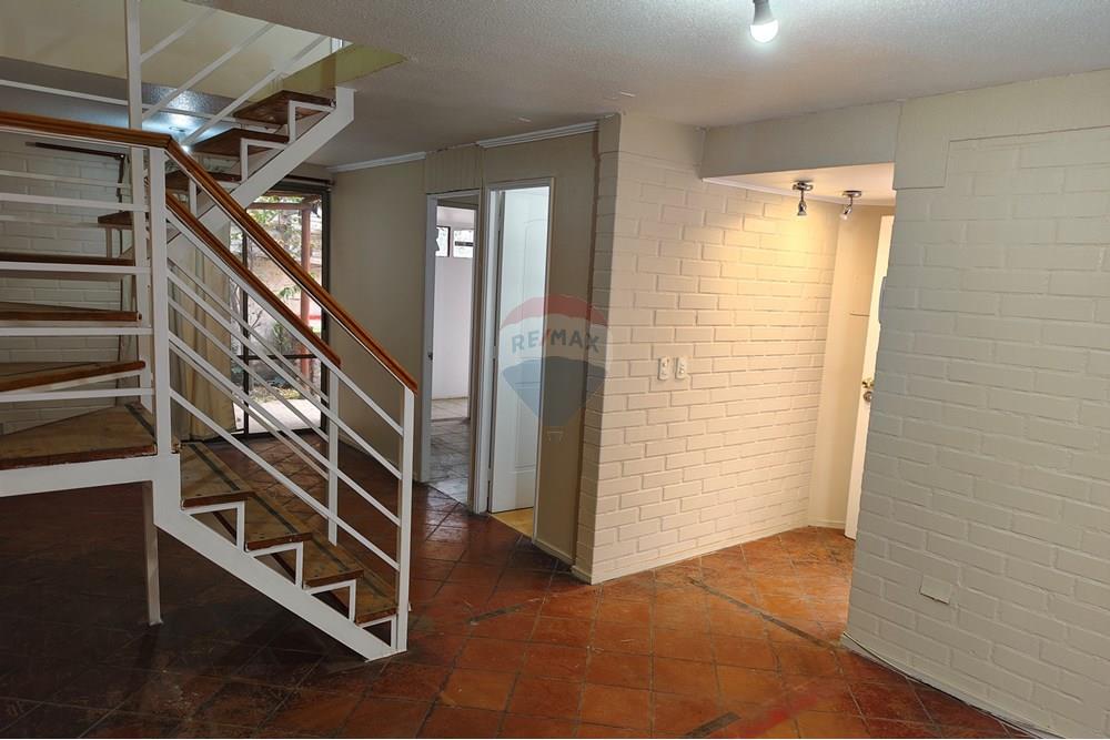 lakó - szabadonálló ház - Maipú, Santiago, Metropolitana De Santiago - CL - IMG_20250411_103246.jpg - 1028057123-76