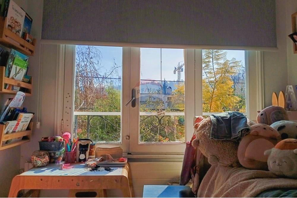 Residential - Omakotitalo - Providencia, Santiago, Metropolitana De Santiago - CL - IMG_20250810_132441-EDIT.jpg - Makuuhuone - 1028085049-5