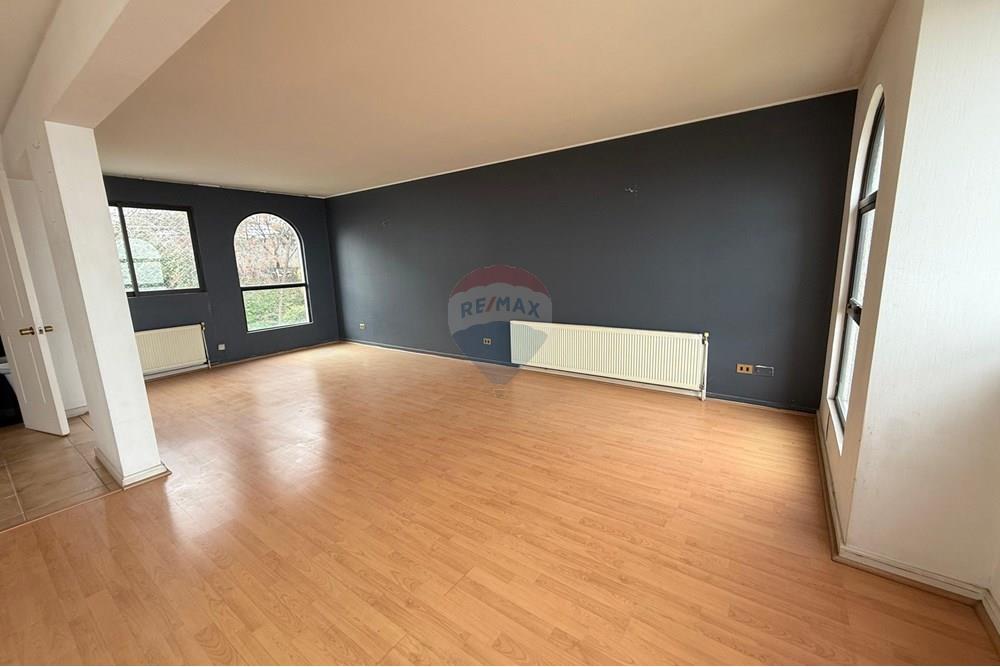 Gyvenamasis - Butas - Peñalolén, Santiago, Metropolitana De Santiago - CL - WhatsApp Image 2025-07-01 at 15.28.03-2.jpeg - 1028096098-11