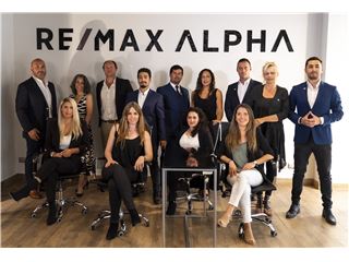Office of RE/MAX - ALPHA - Colina