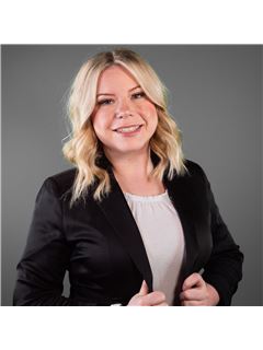 Brianna Hammington - RE/MAX River City