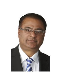 Manmohan S. Pnaich - RE/MAX River City