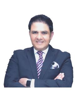 Mike Chadha - RE/MAX Excellence