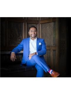 Jas Oberoi - RE/MAX Performance Realty