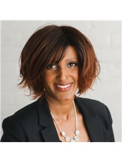 Elizabeth Schellenberg - RE/MAX Real Estate (Edmonton)