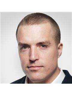 Thomas Henderson - RE/MAX River City