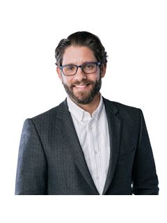 Tyler C. Schacter - RE/MAX Treeland Realty