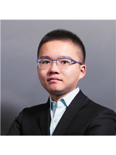Alvin An - RE/MAX Crest Realty