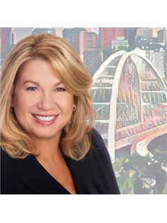 Delores Knudsen - RE/MAX Excellence