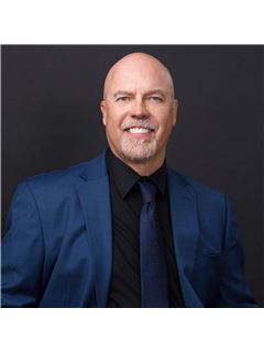 Wes Springer - RE/MAX Real Estate (Edmonton)