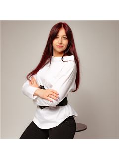 Iryna Voloshyn - RE/MAX River City