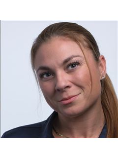 Audrey Barr - RE/MAX Westcoast