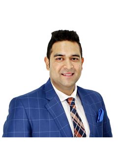 Kunal Sachdeva - RE/MAX Excellence