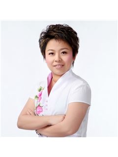 Bei Jing Liu - RE/MAX Crest Realty