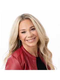 Vanessa Koop - RE/MAX Performance Realty