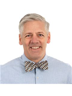 Michael Kinghorn - RE/MAX Vernon