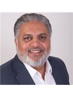 Harvey Randhawa - RE/MAX Performance Realty