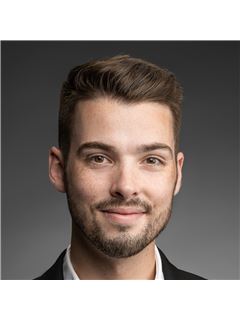 Thomas Fraser - RE/MAX Masters Realty