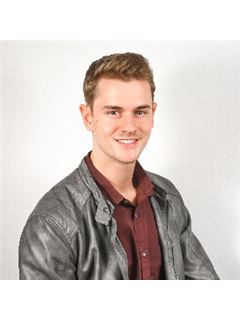 Jacob Stobbe - RE/MAX Check Realty