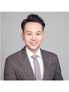 Jayden Wang - RE/MAX Masters Realty