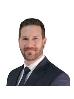 Mike Green - RE/MAX Excellence