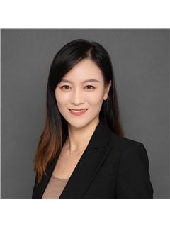 Cenia Ke - RE/MAX Crest Realty