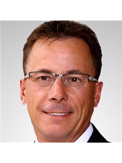 Wayne Paradis - RE/MAX River City