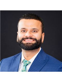 Rahul Manro - RE/MAX First