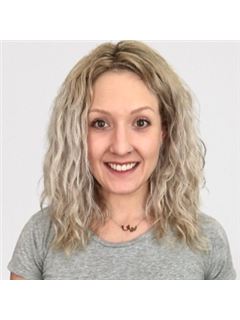 Brianna Warwick - RE/MAX Real Estate (Edmonton)