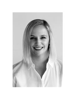 Jenny Narine - RE/MAX Elite (Windermere)