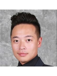 Ivan Cheung - RE/MAX Crest Realty