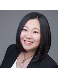 Yo Yo Zhu - RE/MAX Crest Realty